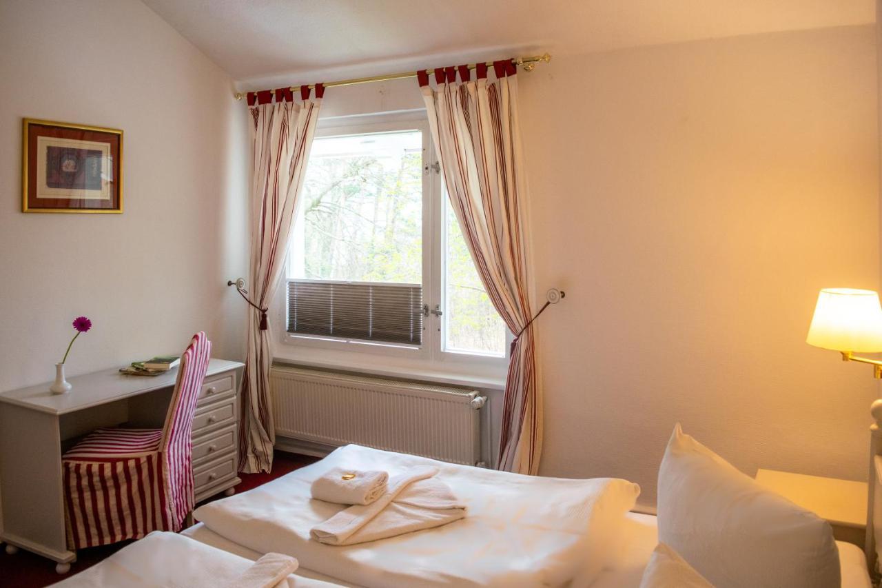 Meeressterne Hotel Weisses Schloss Heringsdorf  Ngoại thất bức ảnh