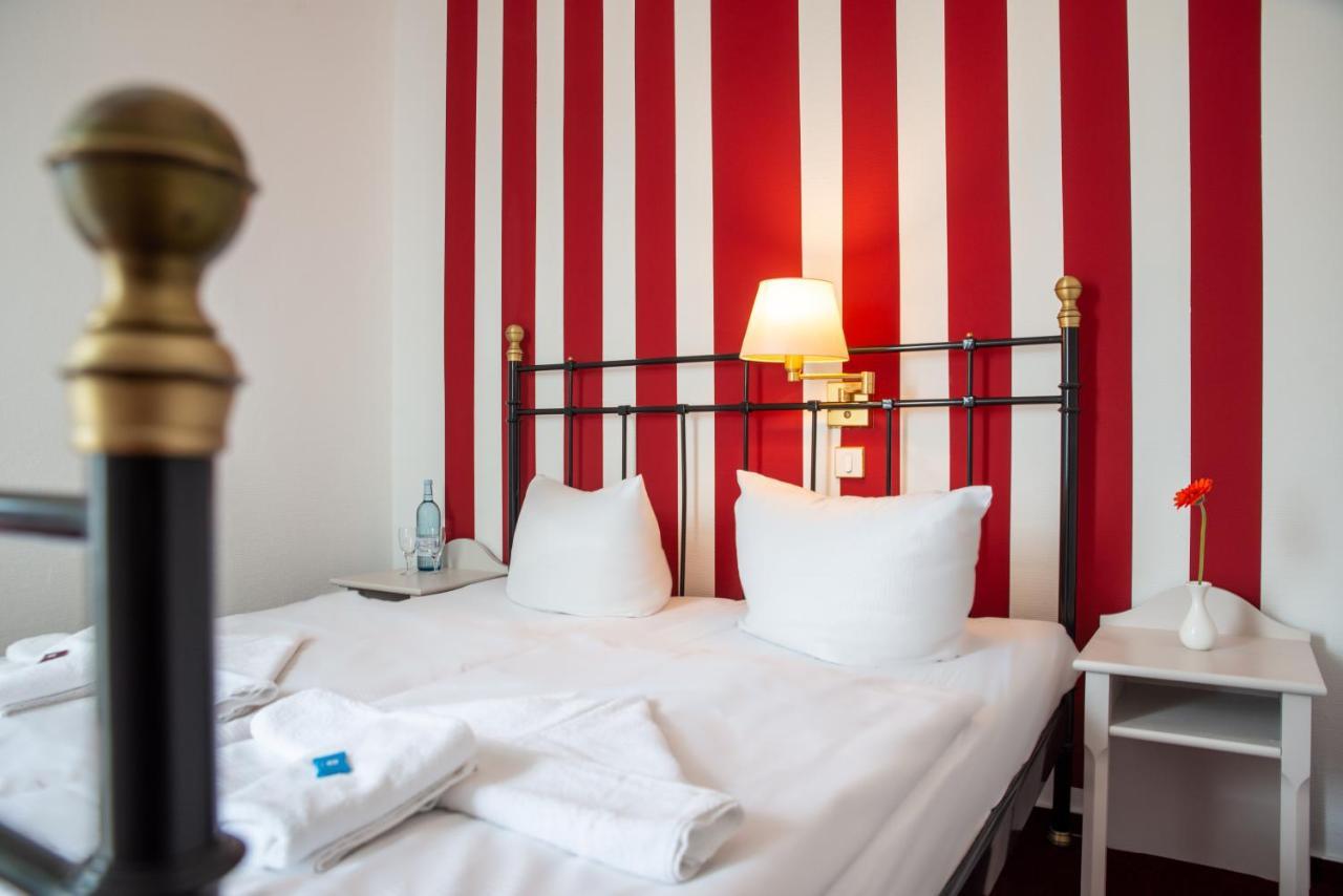 Meeressterne Hotel Weisses Schloss Heringsdorf  Ngoại thất bức ảnh