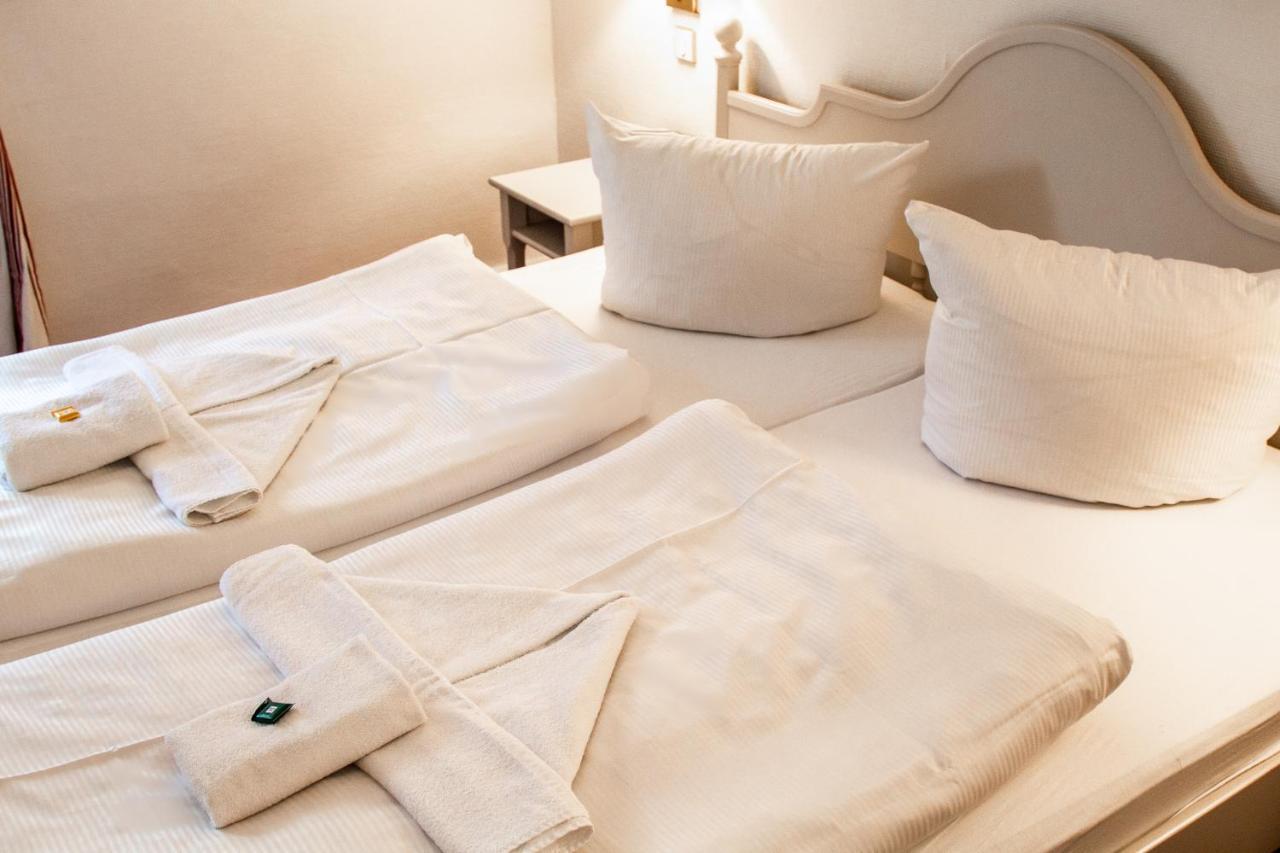 Meeressterne Hotel Weisses Schloss Heringsdorf  Ngoại thất bức ảnh