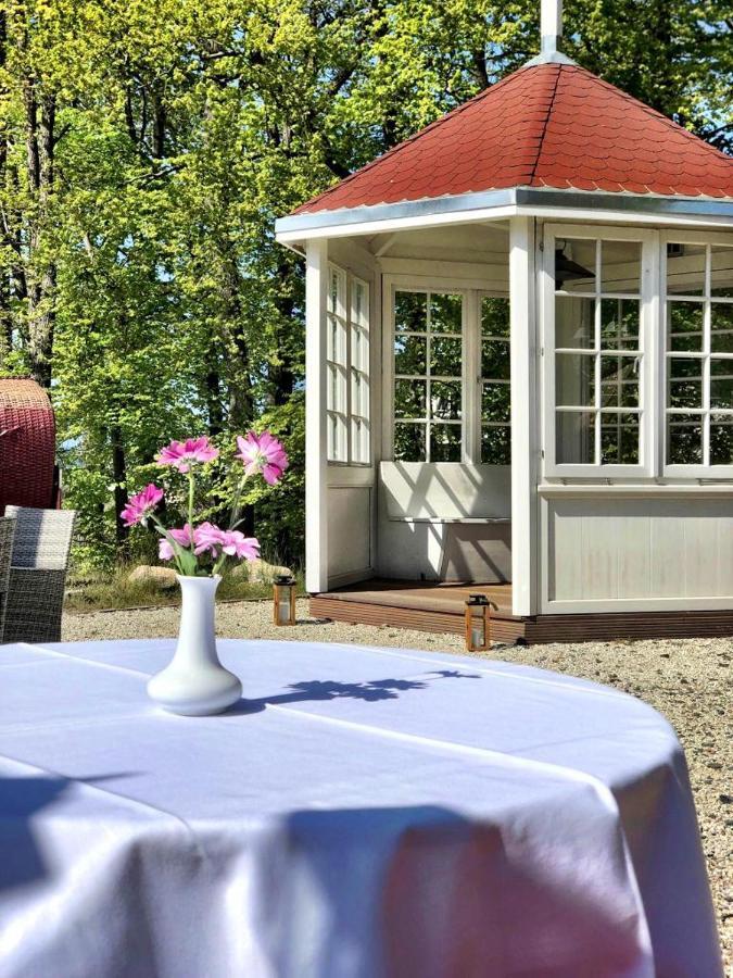 Meeressterne Hotel Weisses Schloss Heringsdorf  Ngoại thất bức ảnh