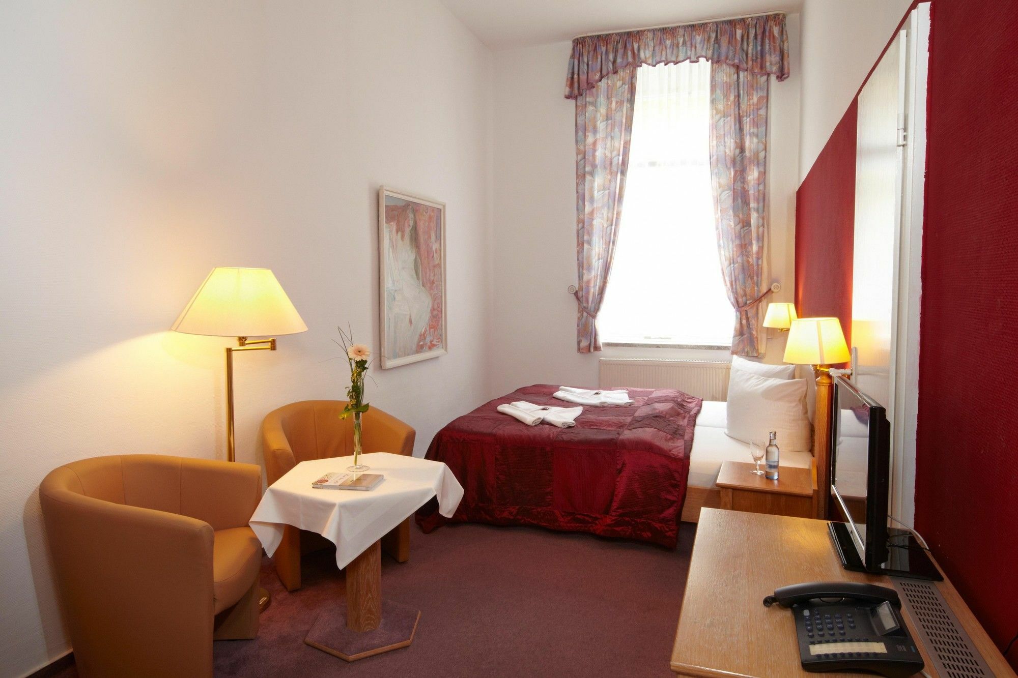 Meeressterne Hotel Weisses Schloss Heringsdorf  Ngoại thất bức ảnh